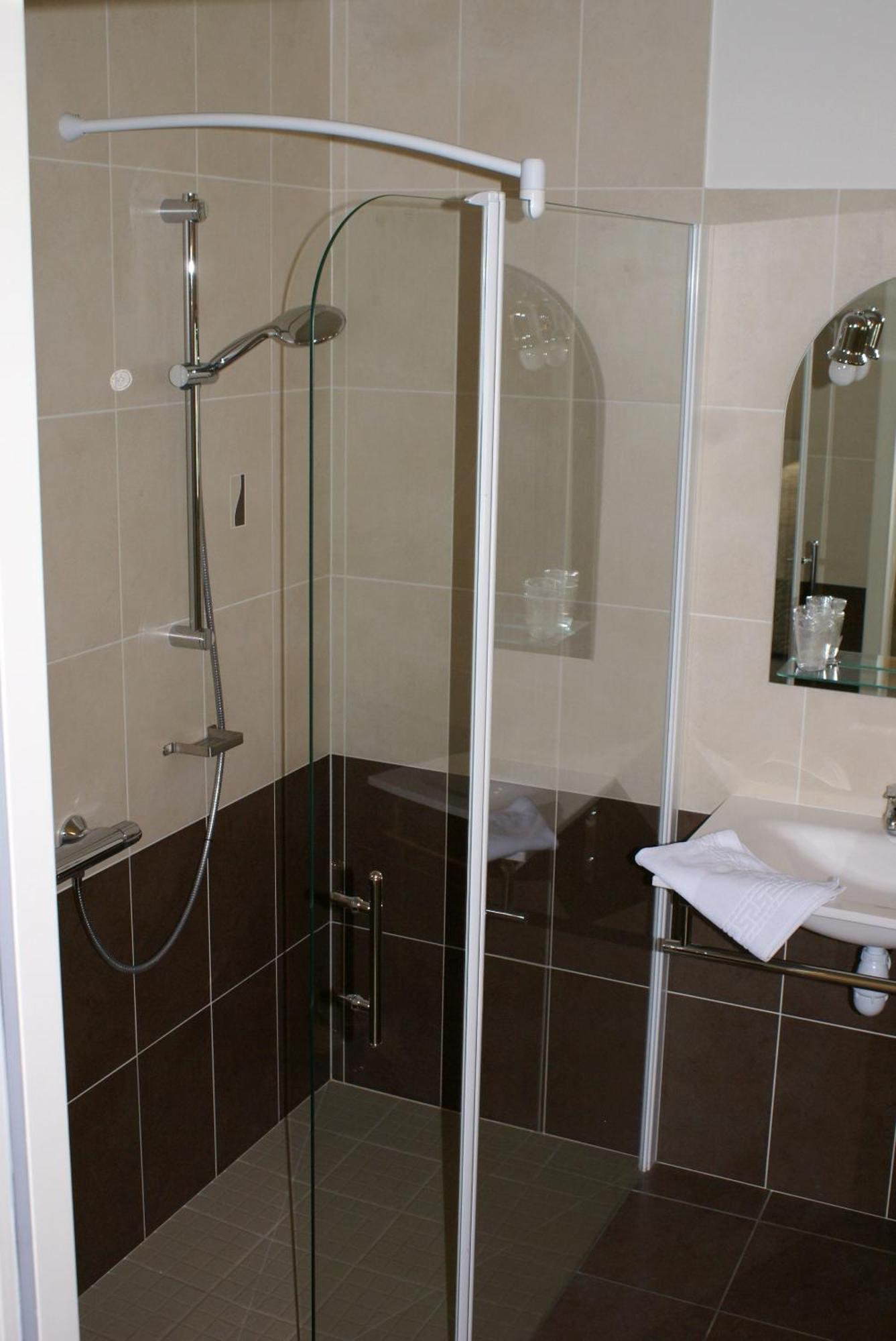 Logis Hostellerie Du Perigord Vert Brantome Luaran gambar