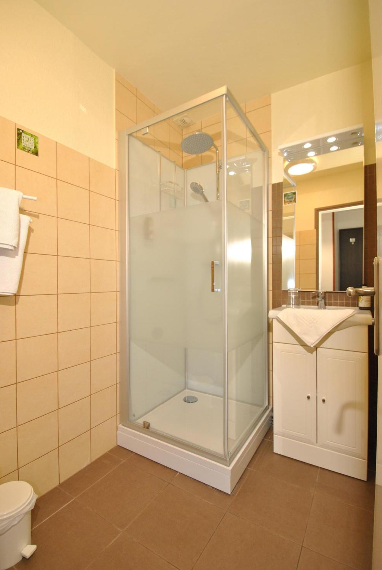 Logis Hostellerie Du Perigord Vert Brantome Luaran gambar