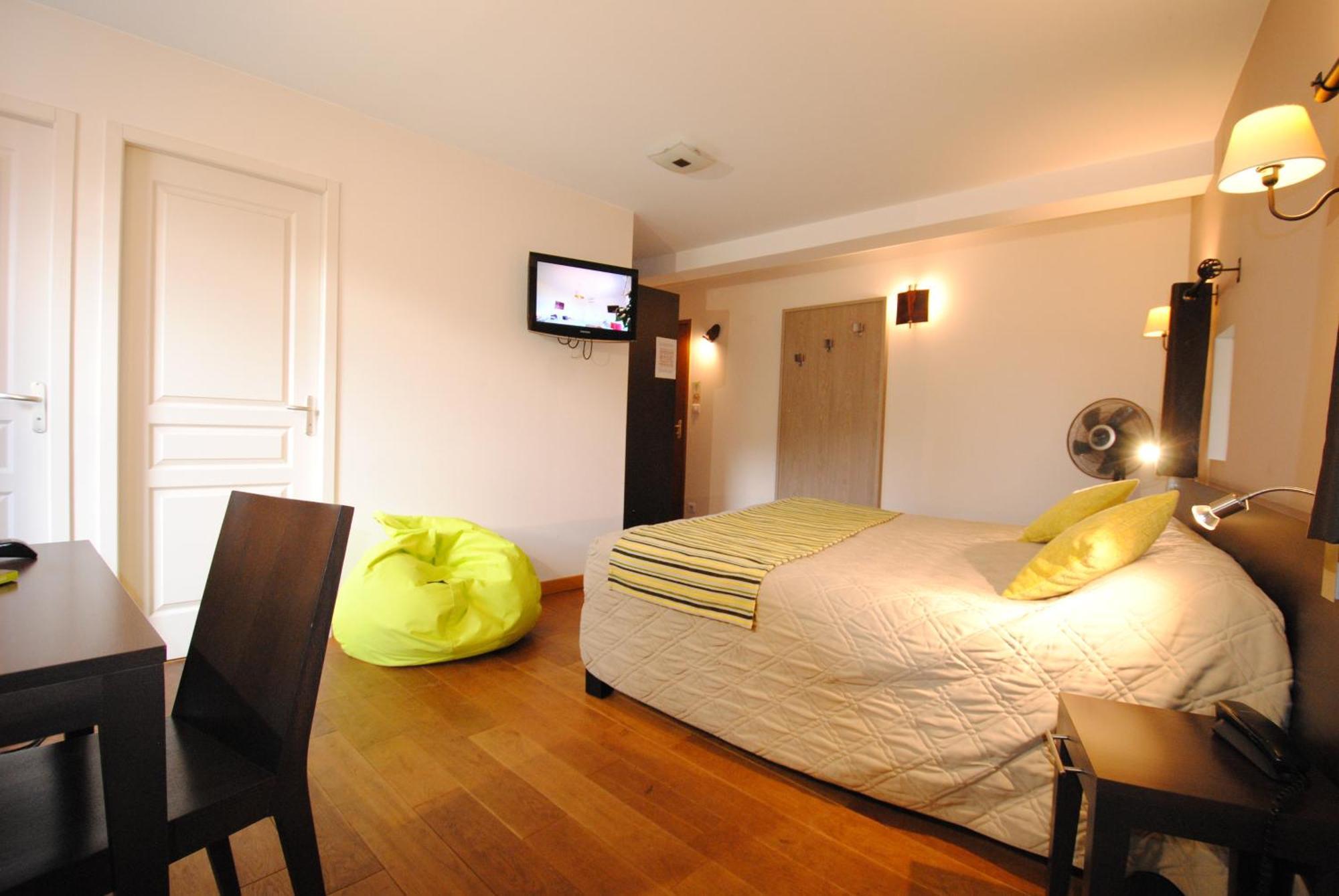 Logis Hostellerie Du Perigord Vert Brantome Luaran gambar