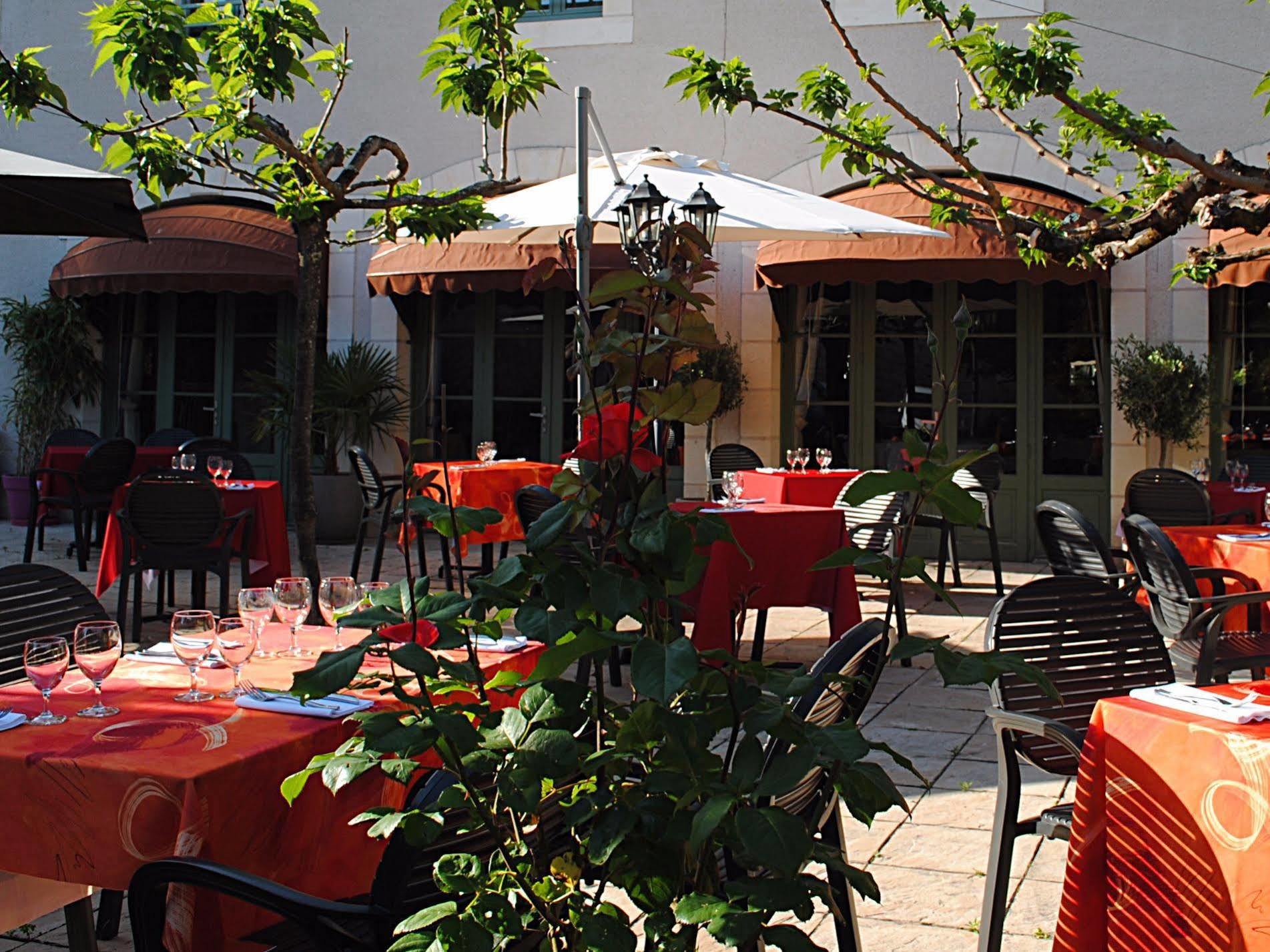 Logis Hostellerie Du Perigord Vert Brantome Luaran gambar