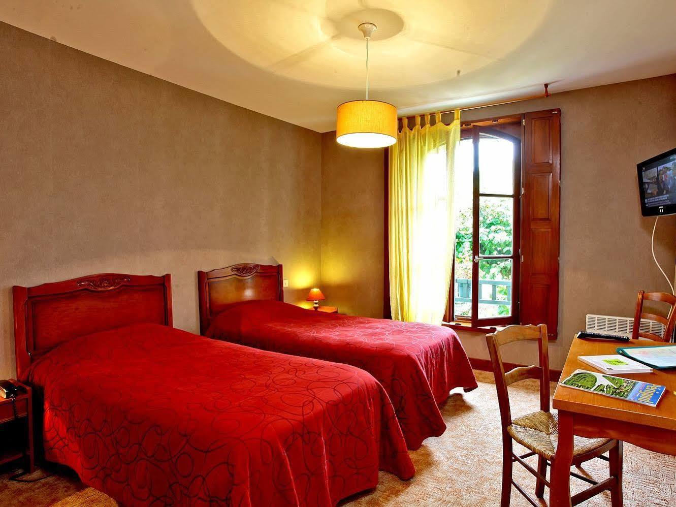 Logis Hostellerie Du Perigord Vert Brantome Luaran gambar